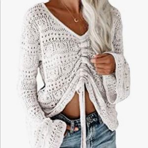 Cropped sweater / adjustable